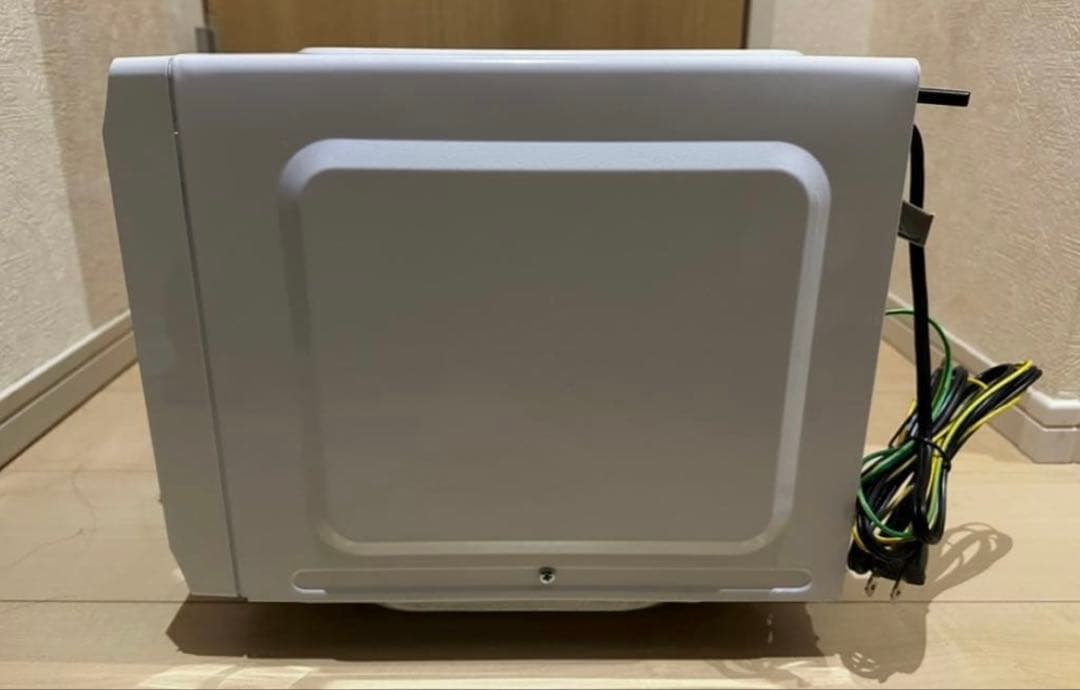 電子レンジ　アイリスオーヤマ　KMB-F186-W 2023年製