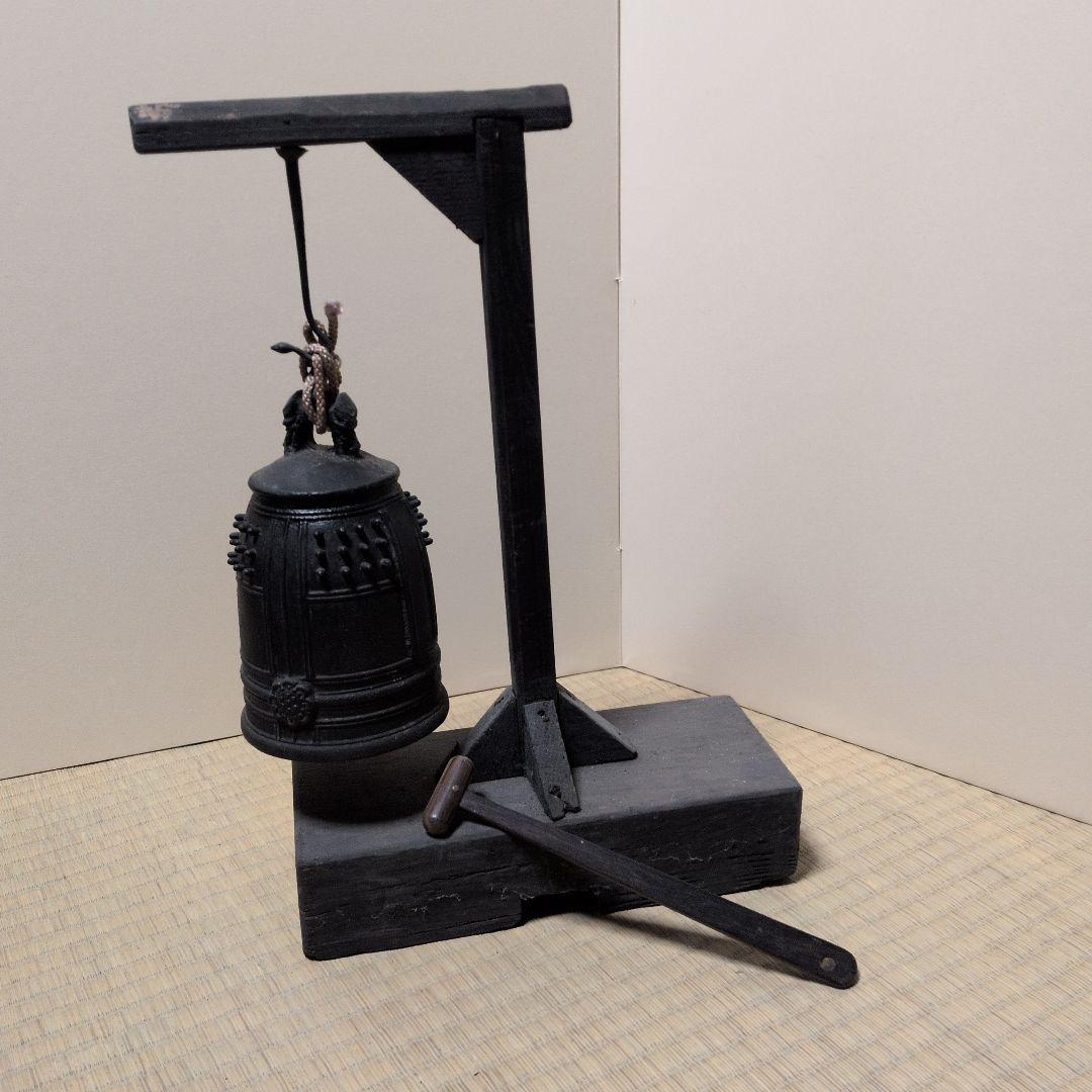 釣鐘　高さ37センチ