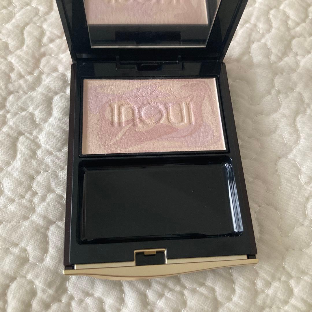 【美品】インウイ　プレストパウダー フェイスパウダー　本体