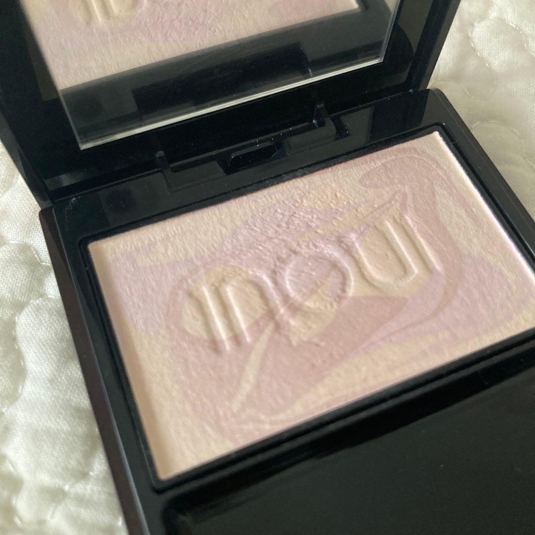 【美品】インウイ　プレストパウダー フェイスパウダー　本体