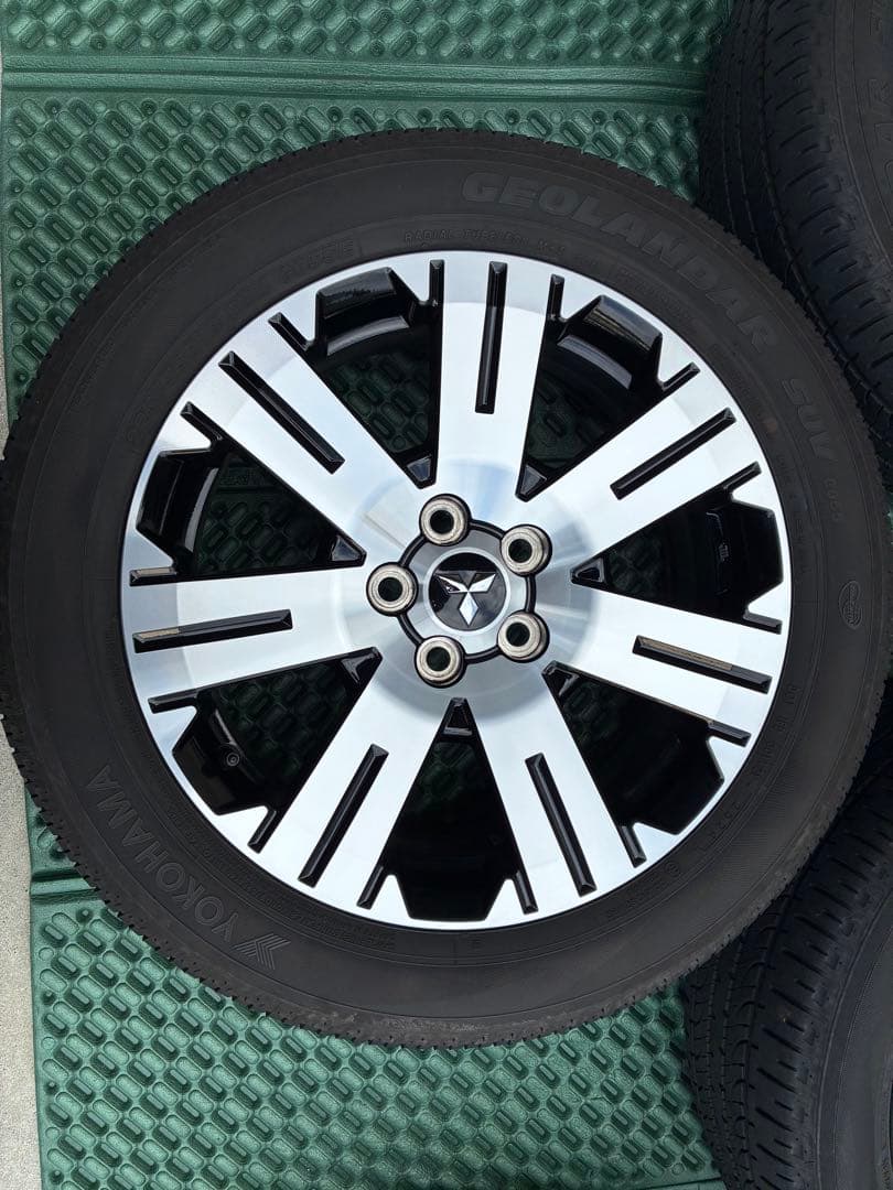 【魔王】デリカd5 純正タイヤホイール18インチ4本　純正ナット20本