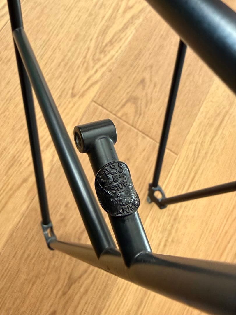 ゆ*4様 PASS AND STOW 5 Rail Rack ラック ブラック