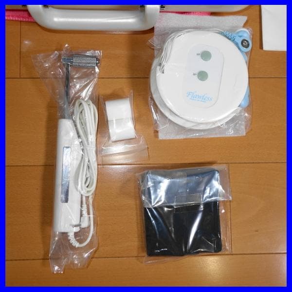 ✨未使用・保管品！✨超音波美顔器　フローレスソニック