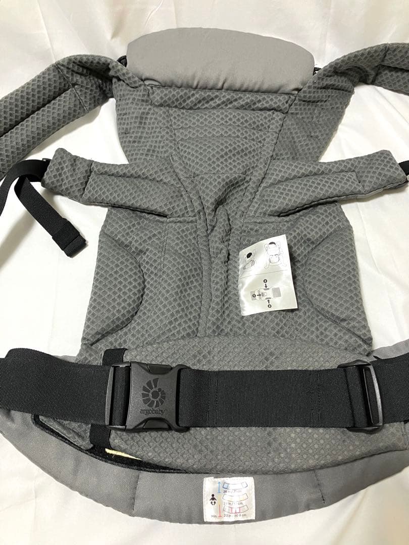 ergobaby オムニブリーズ OMNI breeze グラファイトグレー
