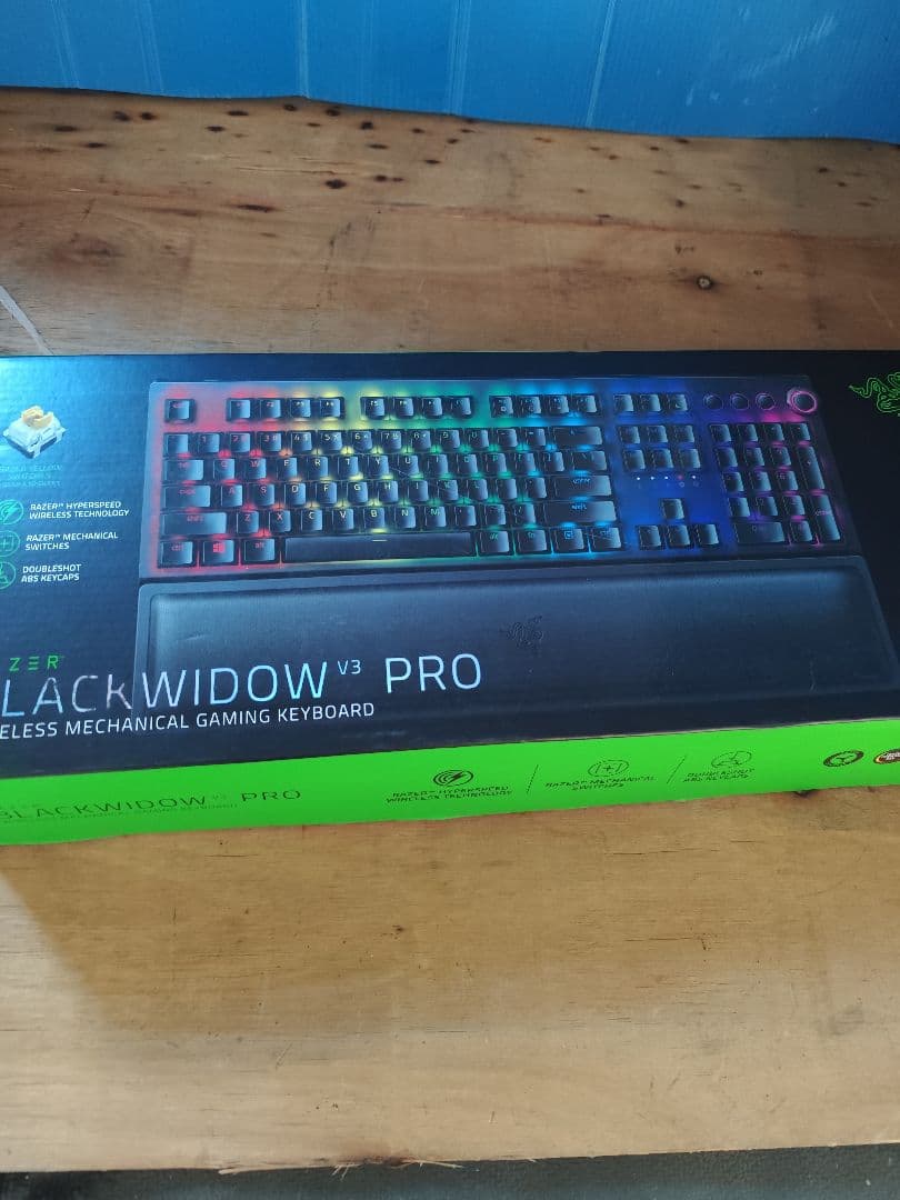 Razer BlackWidow V3 Pro ワイヤレスキーボード