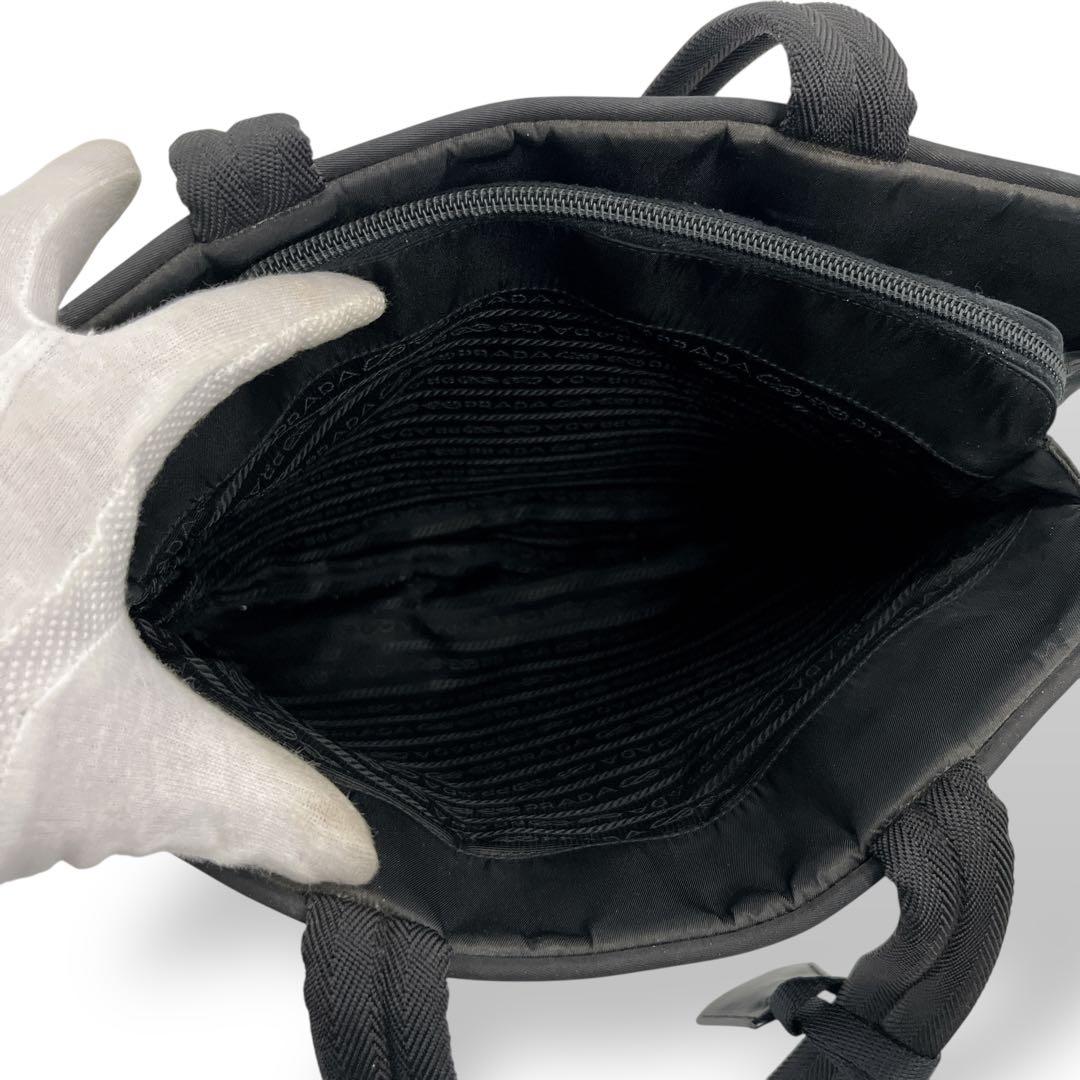 PRADA ハンドバッグ　三角ロゴ　トートバッグ　黒　テスートナイロン　y2k