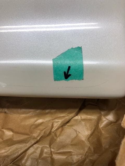 ま*ろ様 モデリスタ　ハリアー60 65　右サイドスカート 070 ホワイトパー