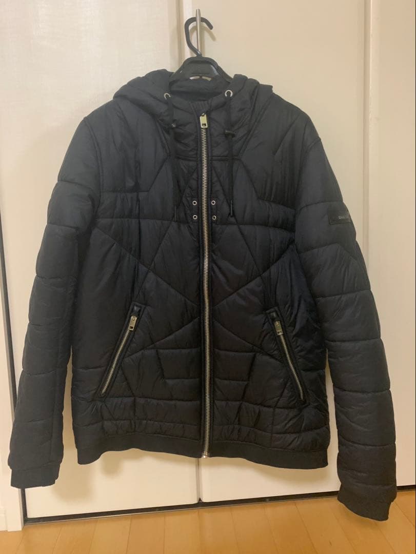 DIESEL 男性用　XL 美品　黒 キルティング ダウンジャケット