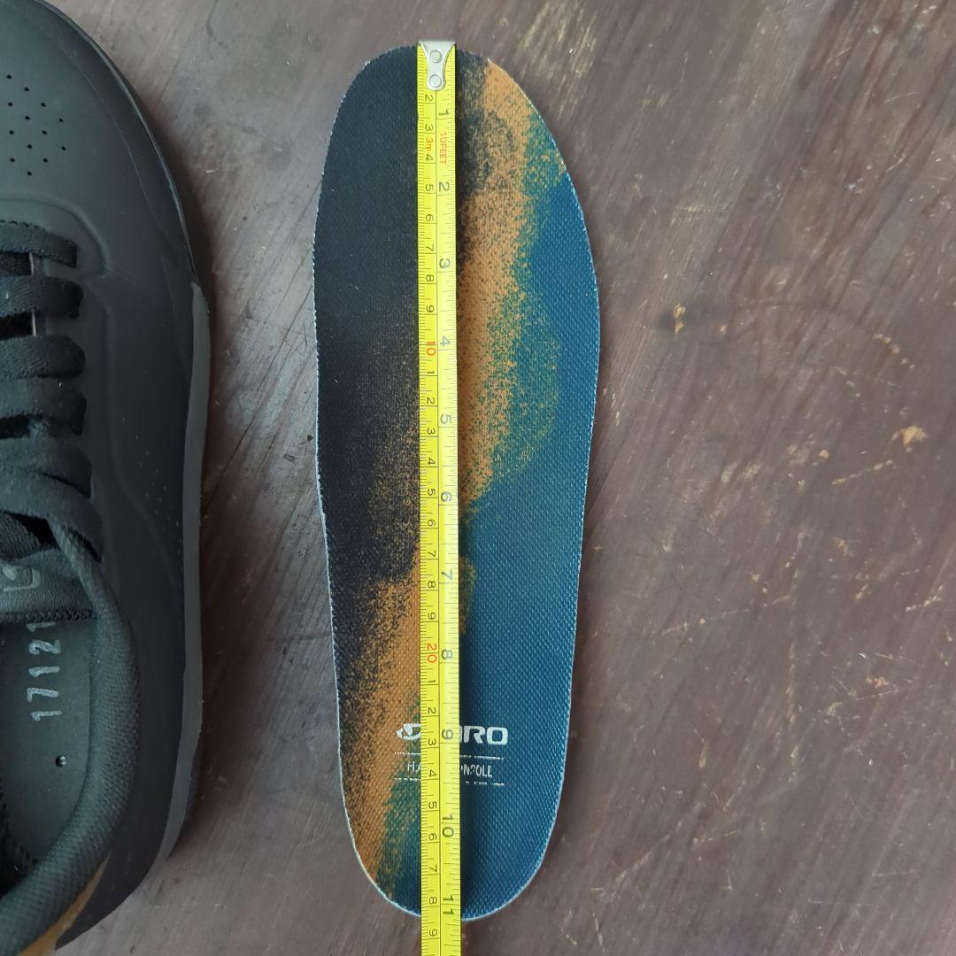 giro サイクリングシューズ　ラッチ