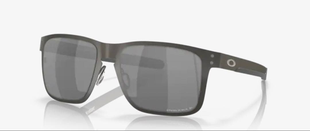 【Aki】OAKLEY HOLBROOK L サングラス