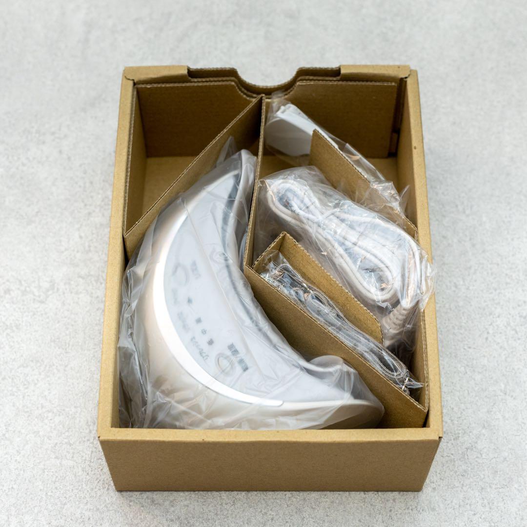 【新品同様】Panasonic 目もとエステ•マッサージャーEH-CSW68