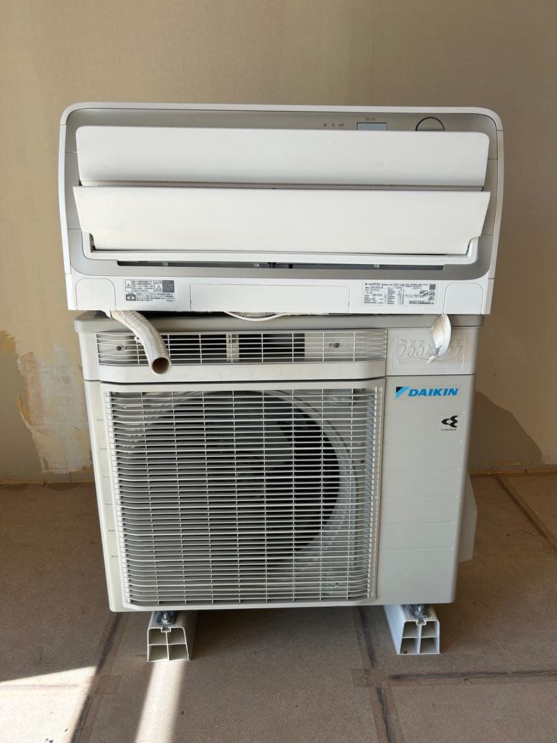 DAIKIN エアコン F40YTRXS-W 2021年製 リモコンなし