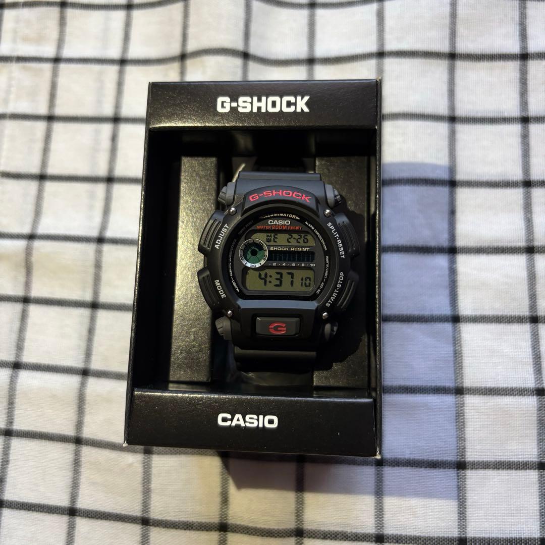 CASIOカシオ G-SHOCK DW-5600シリーズ DW-9052ユーズド