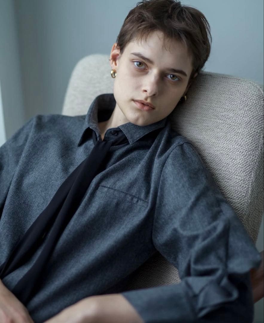 新品 ebure ウールカシミアポプリン リボンタイワンピース ¥108,900