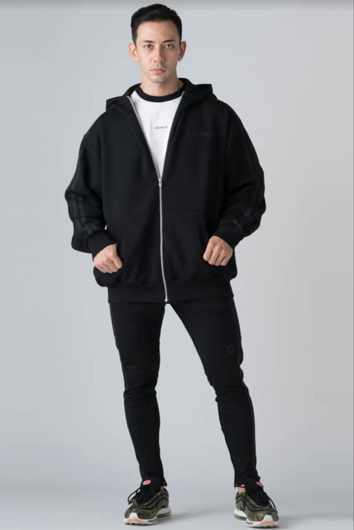 【新品未使用】CRONOS クロノス　ジップ　パーカー