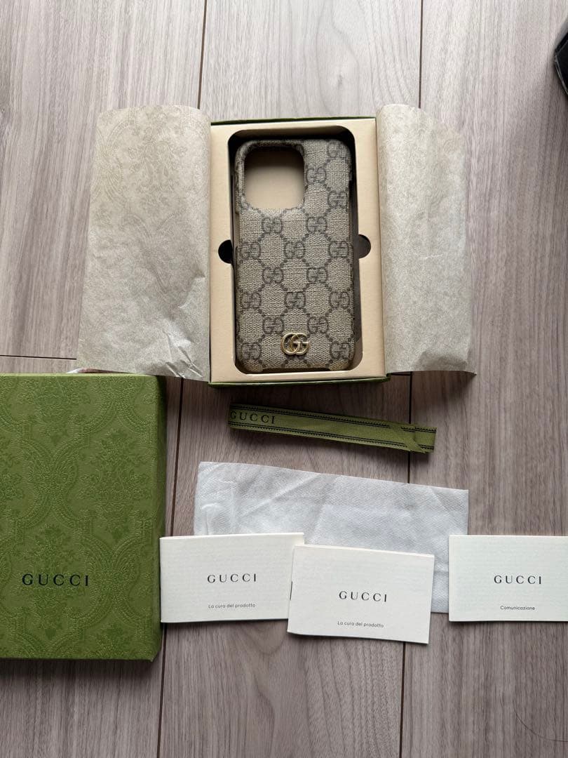 GUCCI グッチ オフィディア スマホケース　iPhone15pro 極美品
