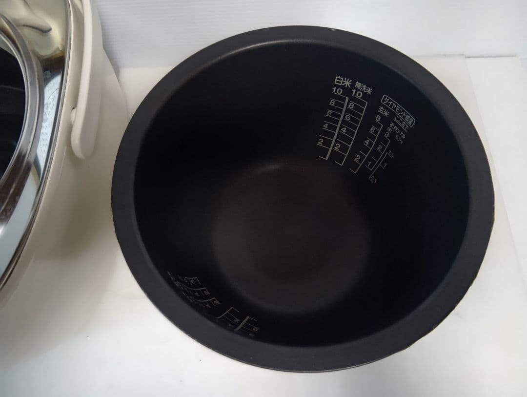 TOSHIBA 炊飯器 RC-18YQC 10合炊き