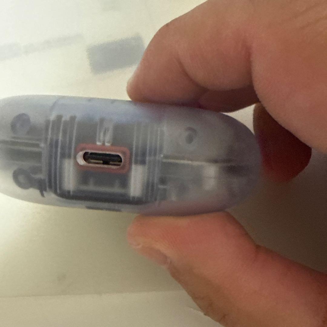 Beats Studio Buds + ワイヤレスイヤフォントランスペアレント