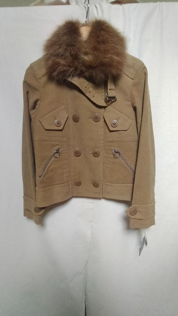 バーバリーブルーレーベルフォックスファー付コットンJKT新品38定価63000円