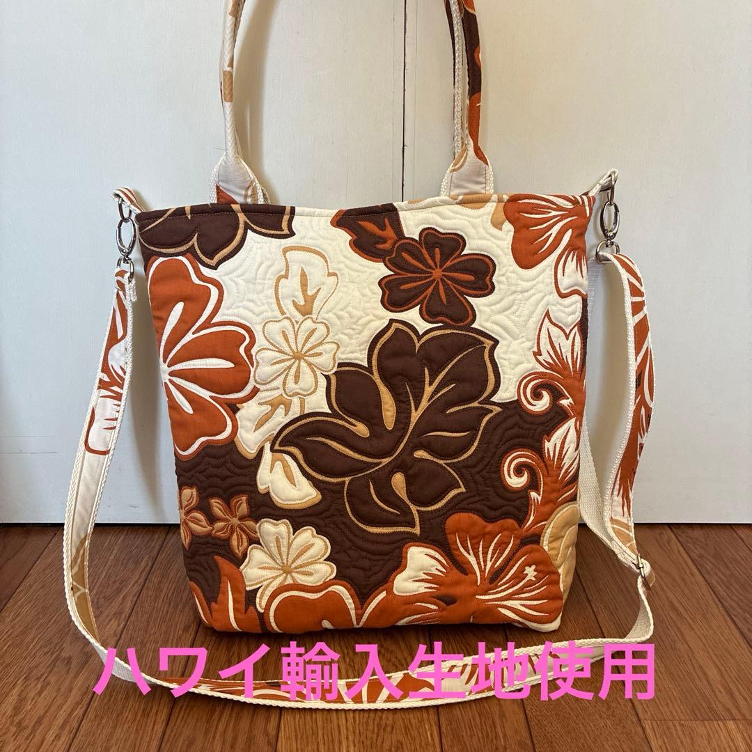 ハワイアン　ミシンキルト　トートバッグ　ハイビスカス