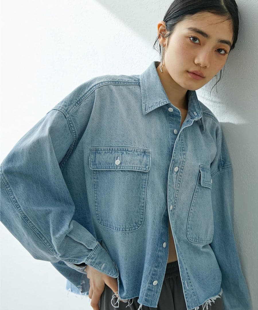 ウィムガゼット　デニムシャツ