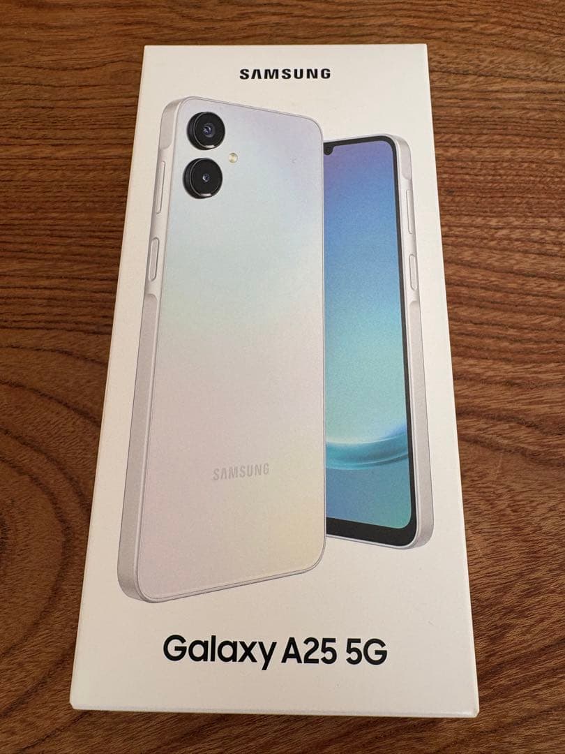 Samsung Galaxy A25 5G ホワイト