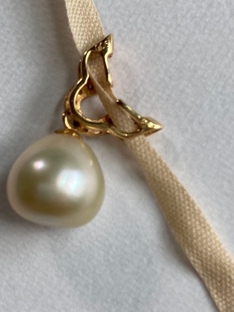 ペンダントトップ　パール　k18 ダイヤモンド