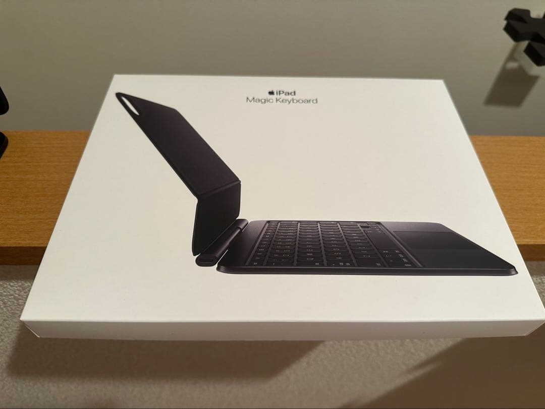 iPadアクセサリー Apple Magic Keyboard MWR23J/A M4 iPadPro