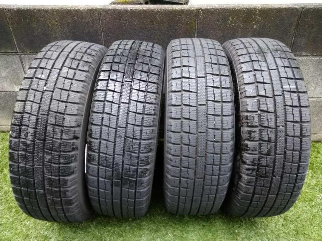 旧型フリードなどに  スタッドレスセット 185/65R15 バリ溝