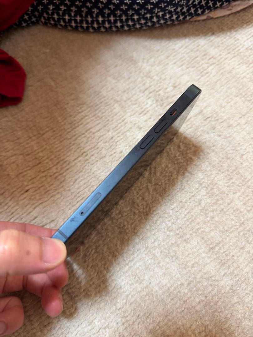 Apple iPhone 14 本体　ミッドナイト