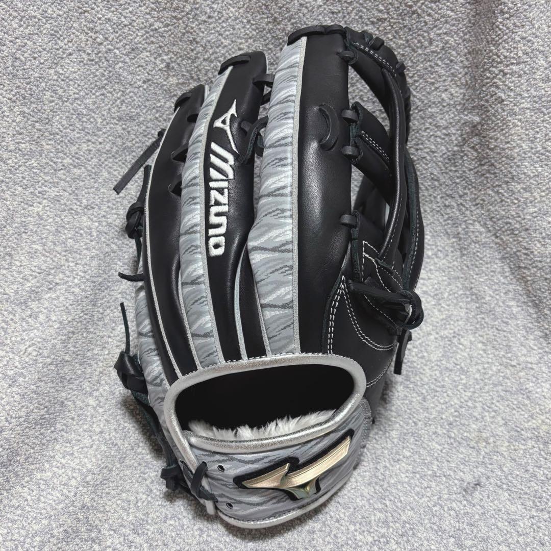【極美品】ミズノ　グローバルエリート　軟式グローブ　限定色