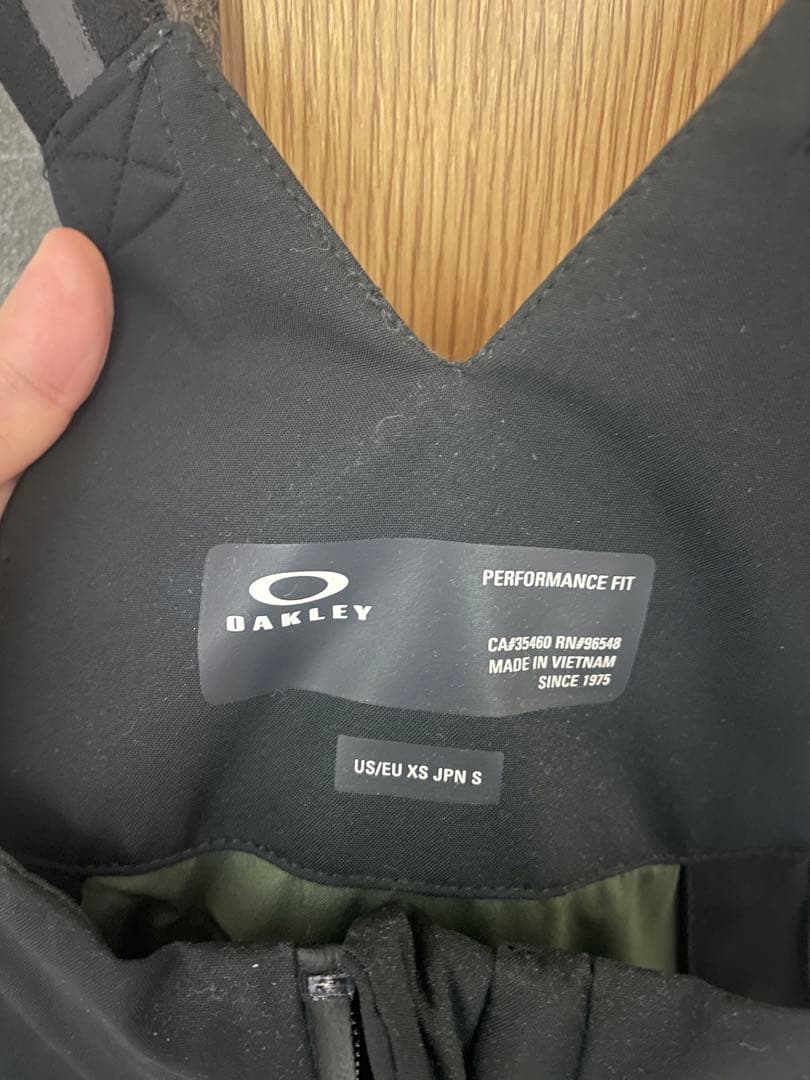 OAKLEY サスペンダー付きスノーボードパンツ XS/JPN S