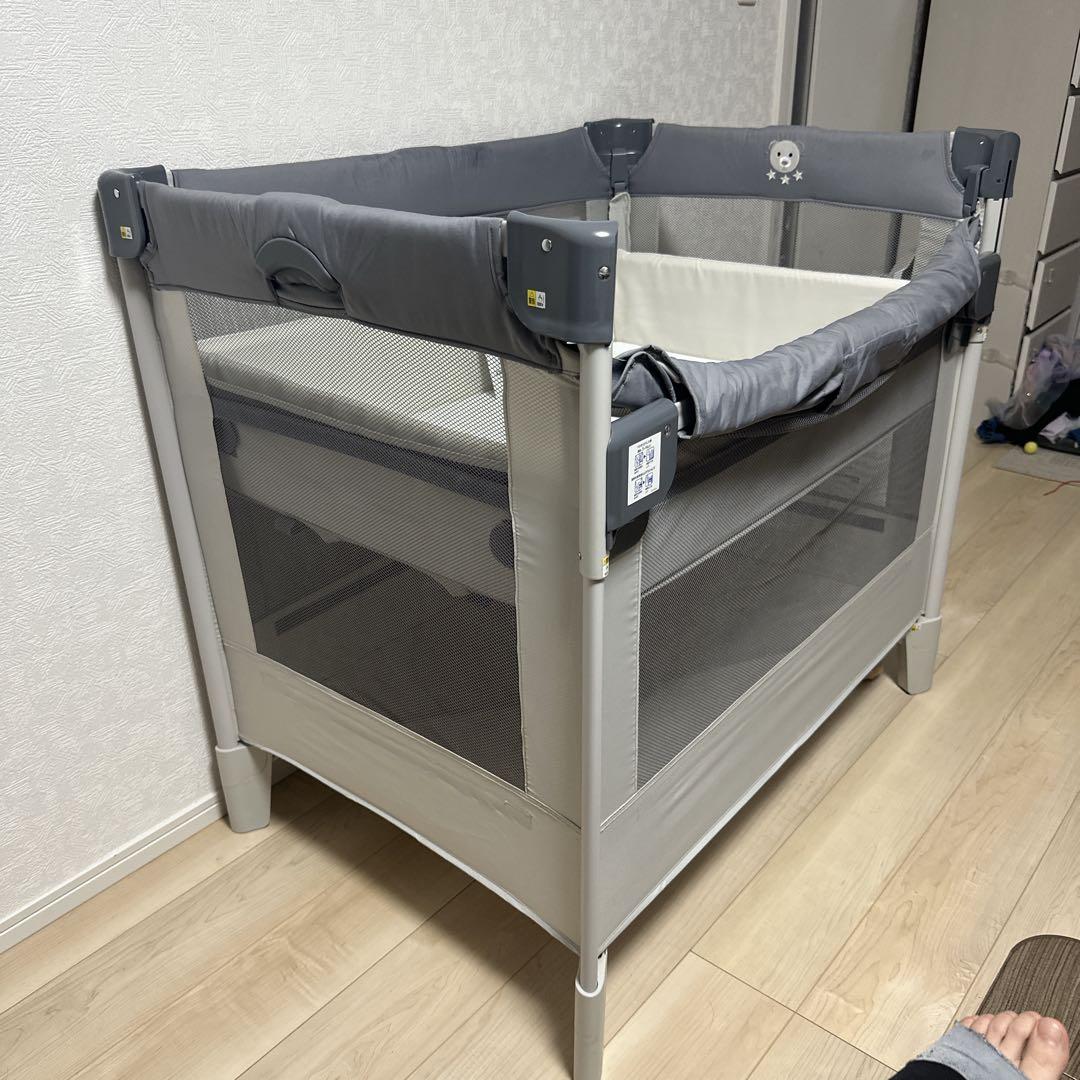 アップリカ ココネルエアー AB グレーベアー ベビーベッド