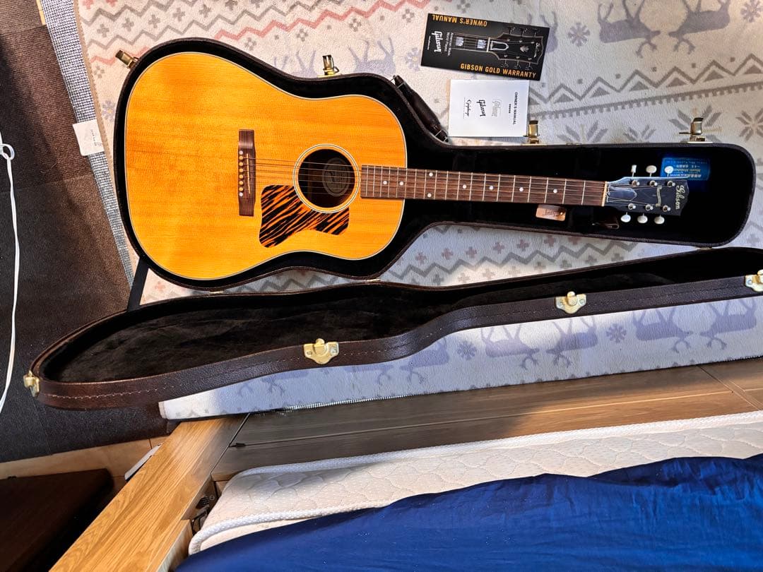 Gibson j-35 アコースティックギター