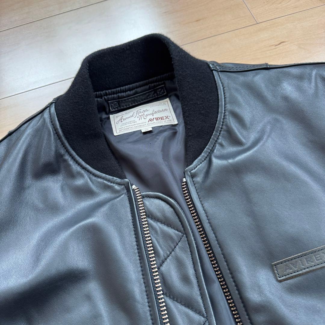 【美品】AVIREX（アヴィレックス）本革　レザー MA-1 ブラック　XL