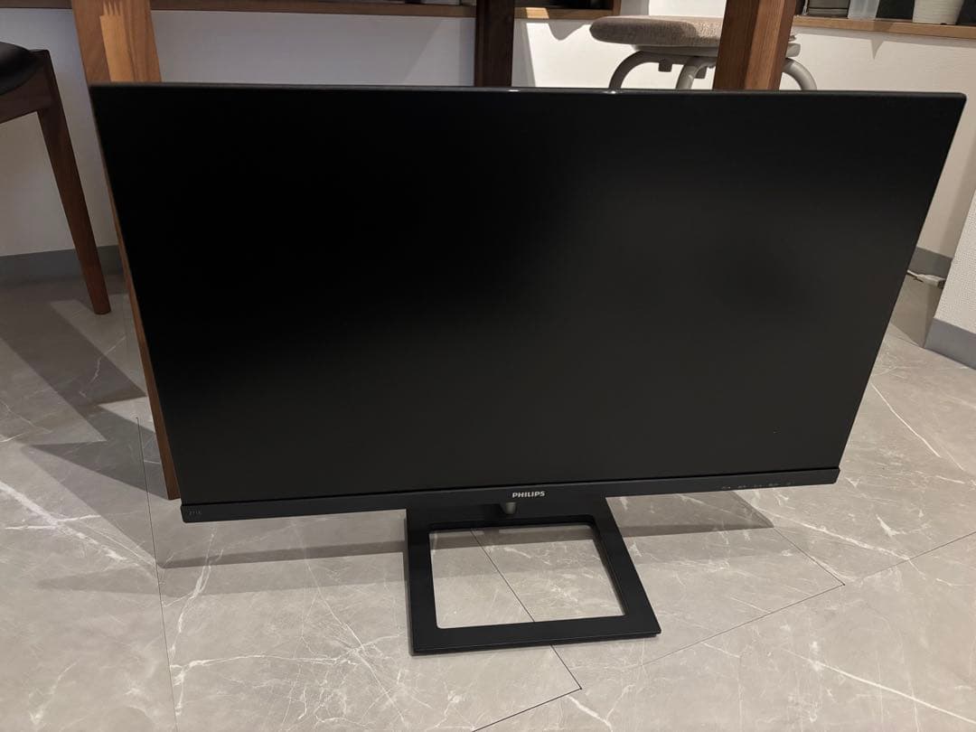 Philips 27インチ　PCモニター　271E1D/11