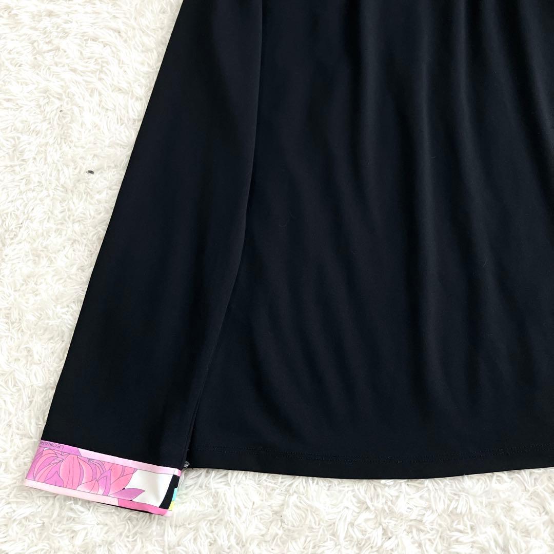 レオナール✨カットソー トップス トリム 花 ロゴプレート 黒 ピンク 40