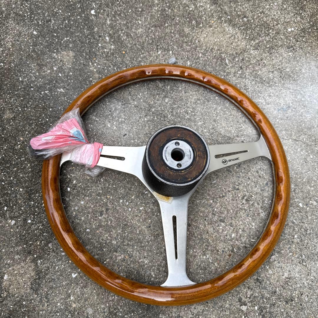 マリリンももロー momo ステアリング ハンドル 3スポーク ウッド