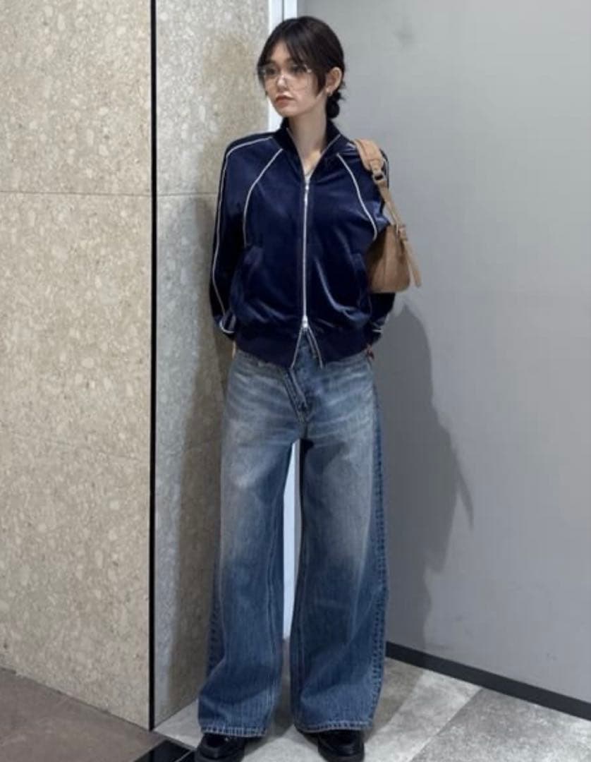 moussy VELOUR TRACK トップス　ネイビー