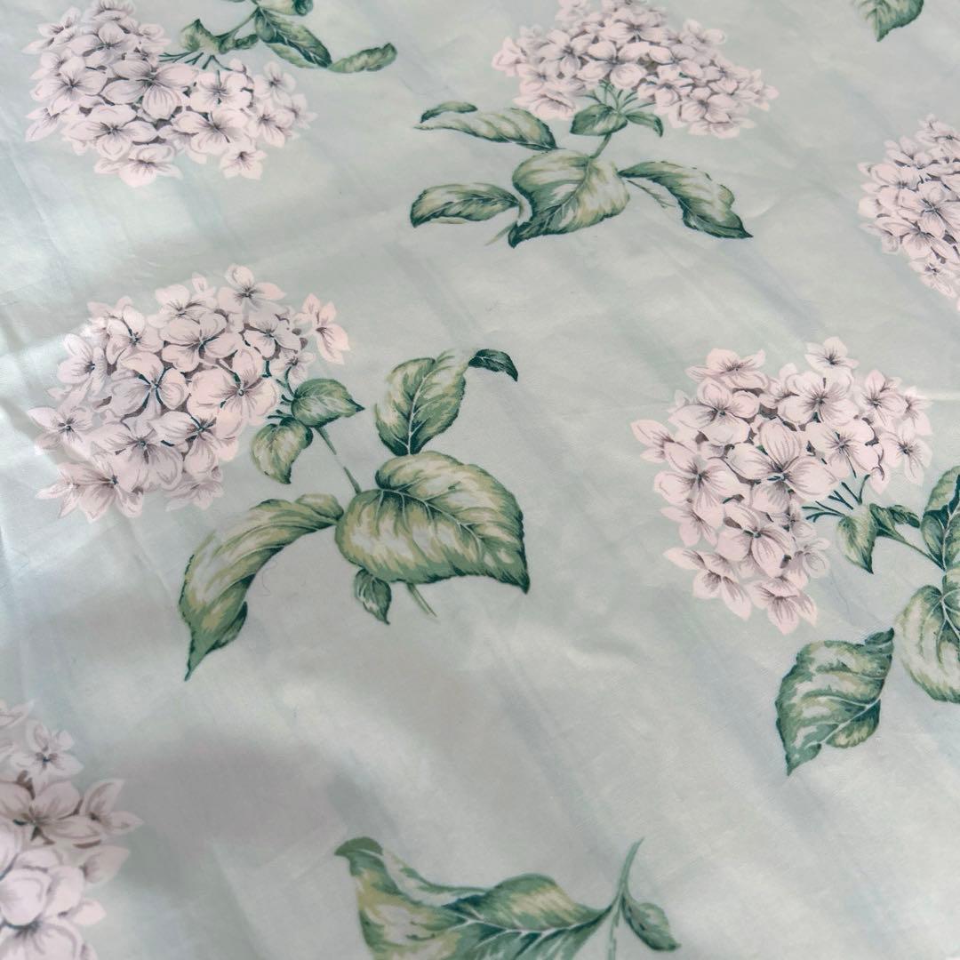 専用　ローラアシュレイ　ヘリガン/オーデニール　デュべカバー　ダブル