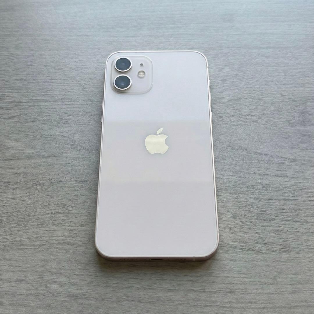 Apple iPhone 12 ホワイト 64GB