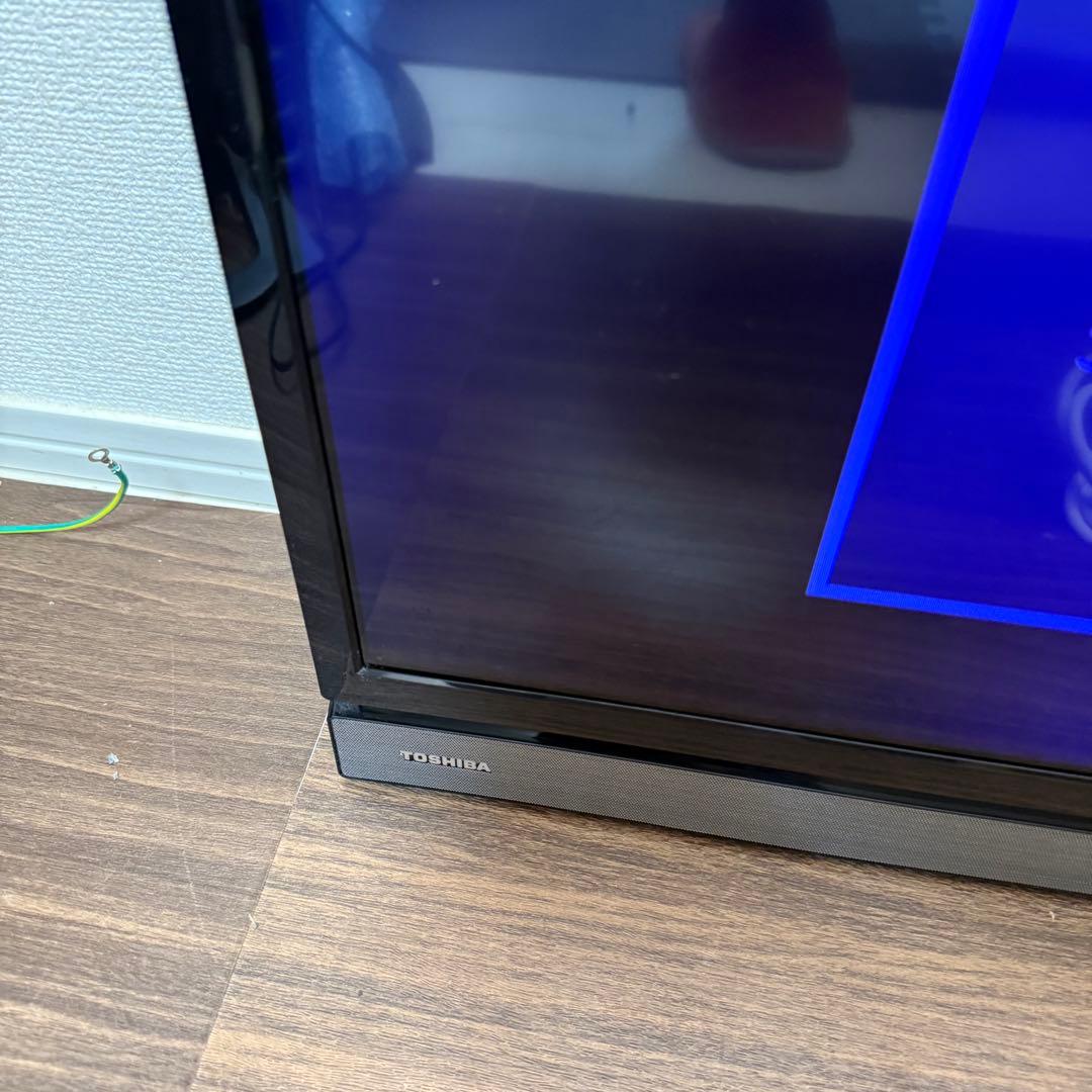 TOSHIBA REGZA 東芝　レグザ　テレビ 32V30 32インチ