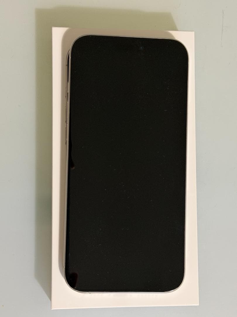 【バッテリー98%】iPhone16 ProMax ホワイトチタニウム256GB