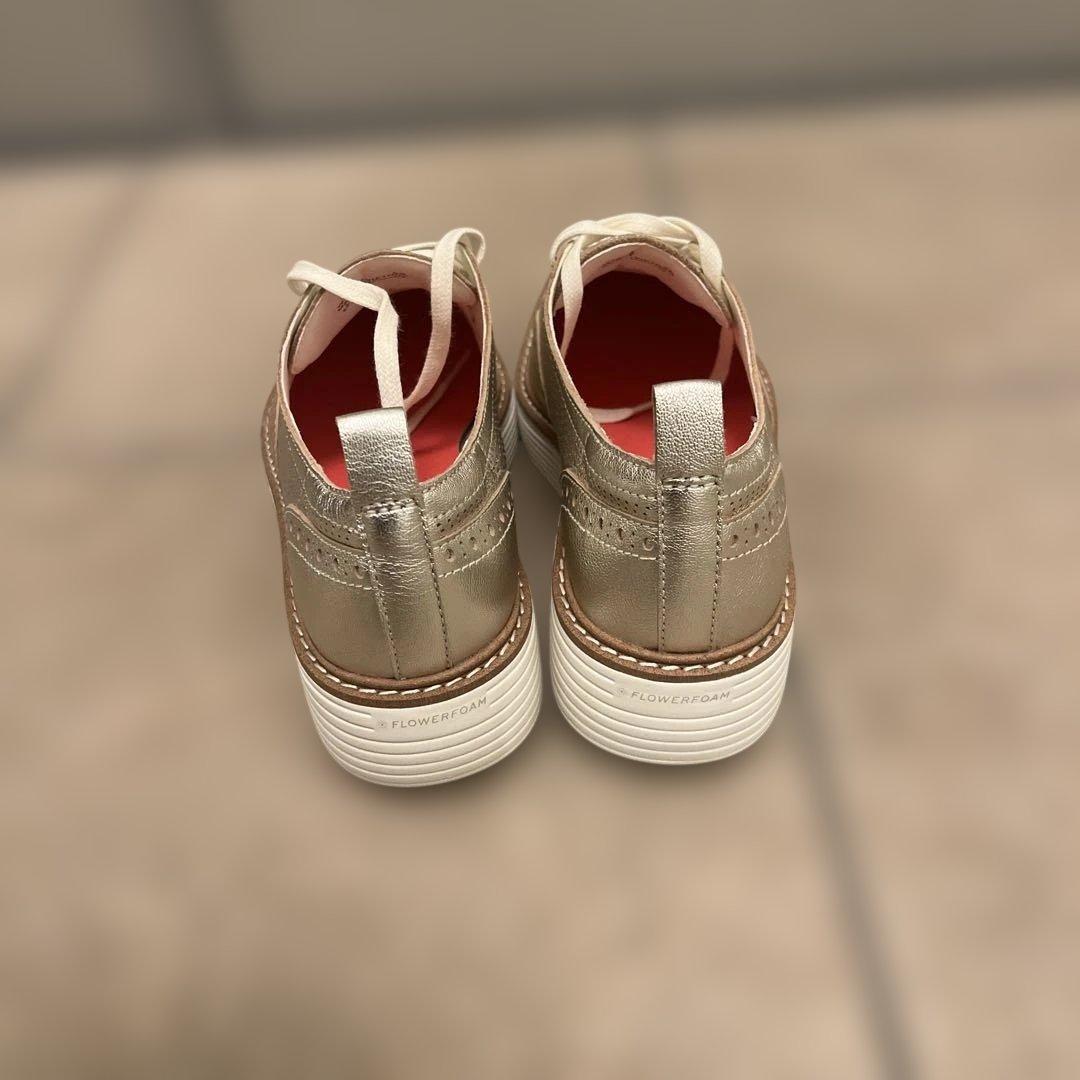 コールハーン　ゴールド メダリオン 厚底シューズ　試し履きのみ 最終お値下げ！