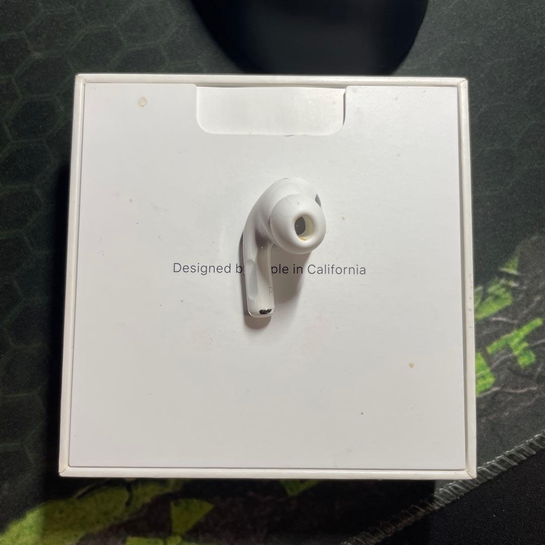 Apple AirPods Pro 第2世代　右耳　右　lightning充電