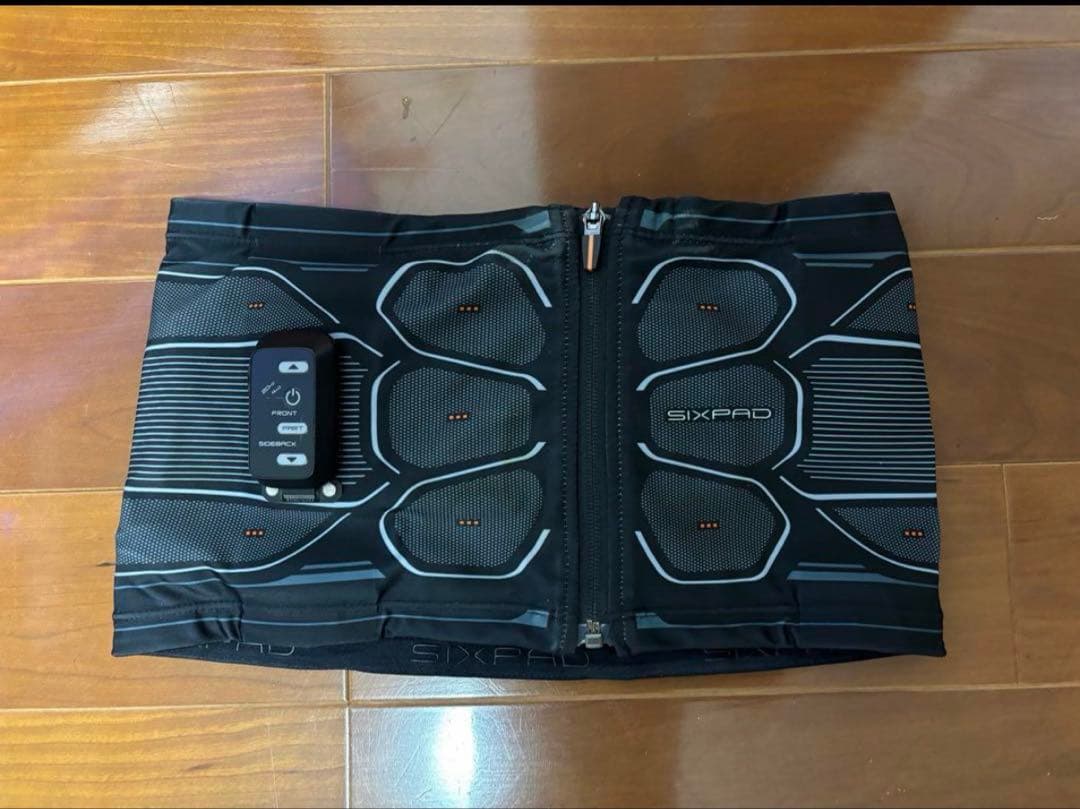 シックスパッド　パワースーツ　コアベルト　ブラック　Mサイズ