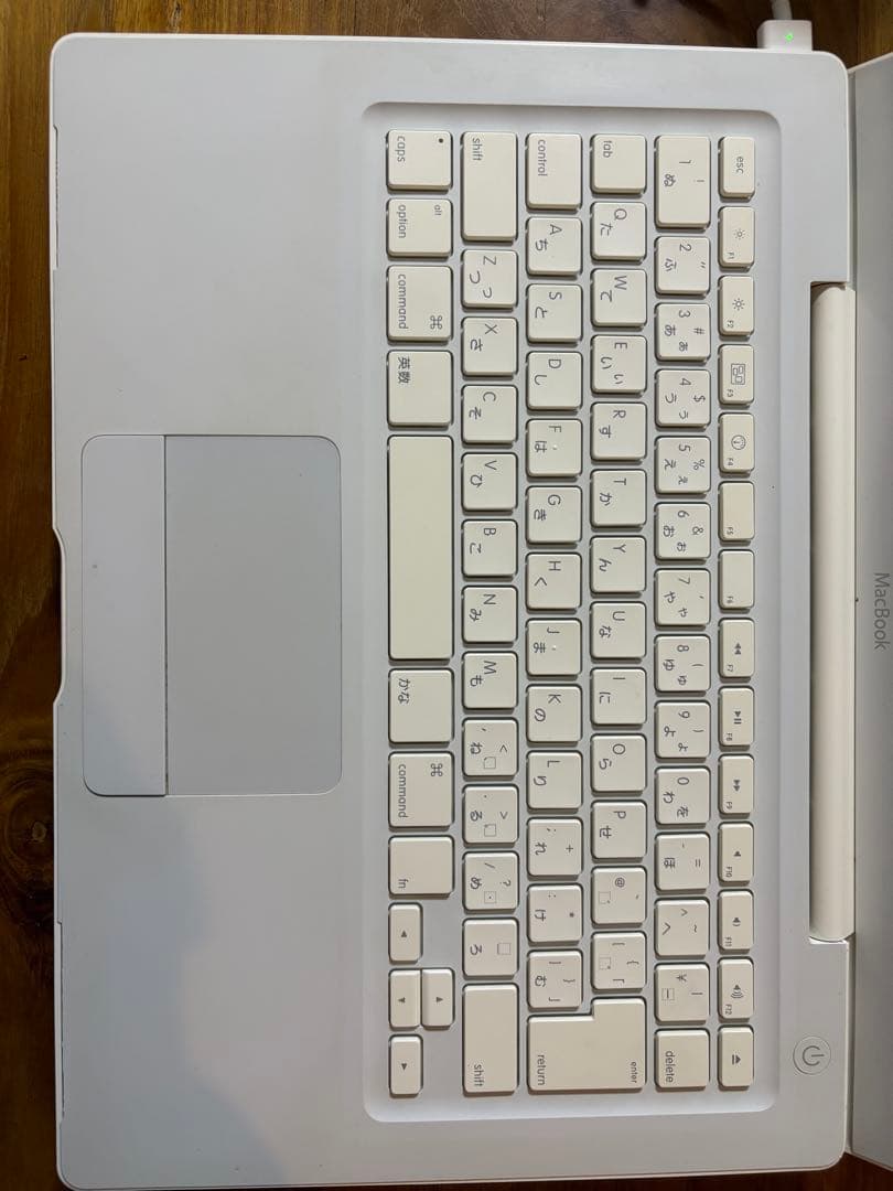 Apple MacBook ホワイト
