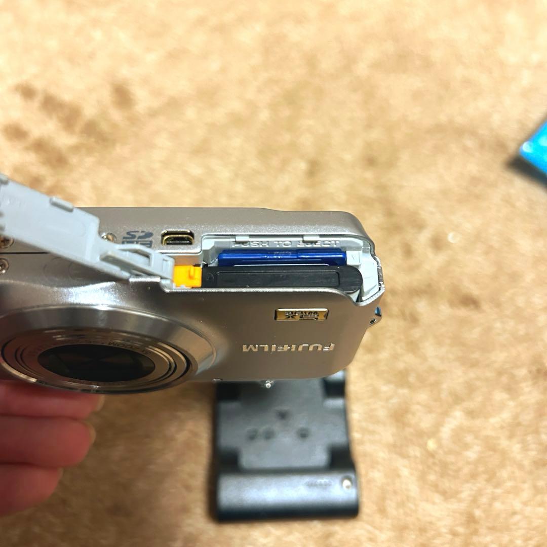 3日間限定値下げ【完動品】FUJIFILM FinePix JX200｜SD付