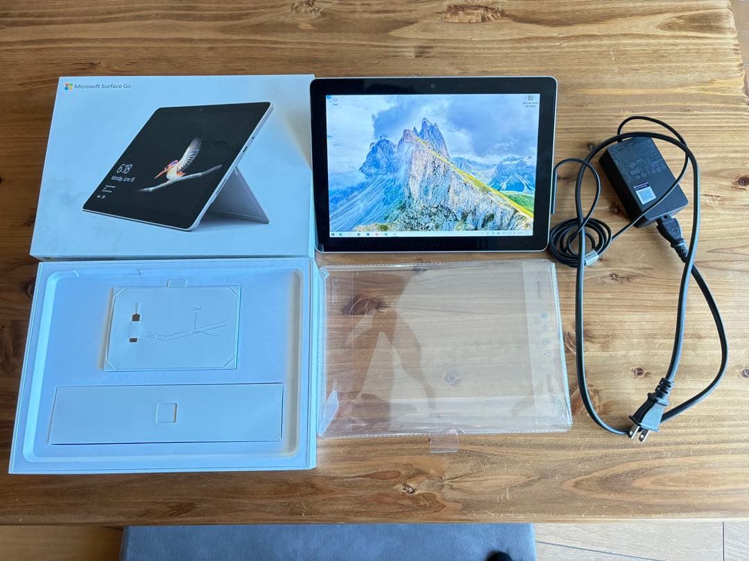 Surface Go 初代 8GB/128GB LTE 美品