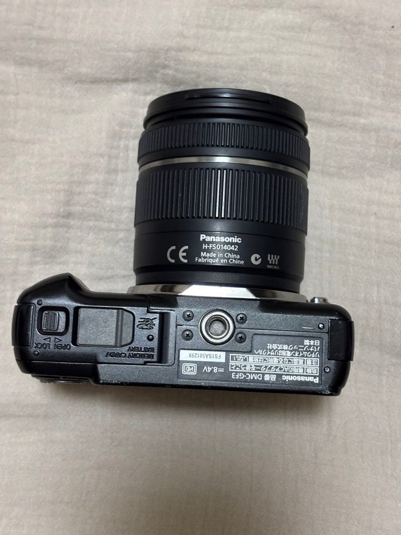Panasonic DMC-GF3 ミラーレス一眼 14-42mm